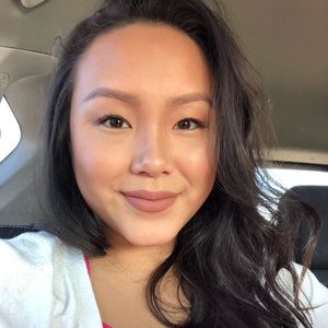 Meet your Posher, Adalia